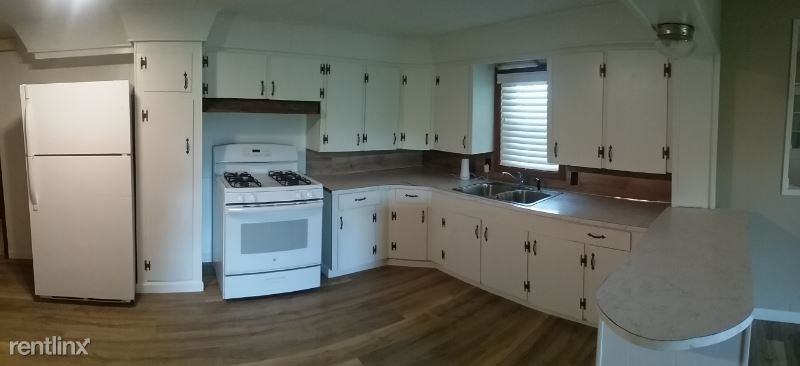 5011 Mire Hwy - Photo 3 of 8
