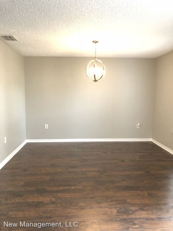 17046 Odessa Dr - Photo 3 of 38