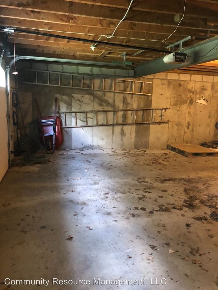 482 Old Depot Rd - Photo 3 of 22