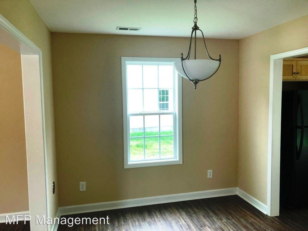 1404 Branch Ave - Photo 3 of 18