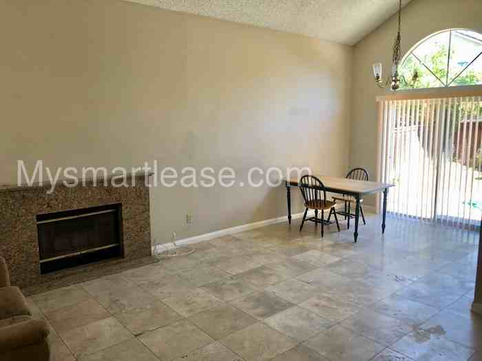 2773 S Salem Ct - Photo 3 of 6