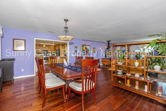 9008 Terrace Dr - Photo 3 of 20
