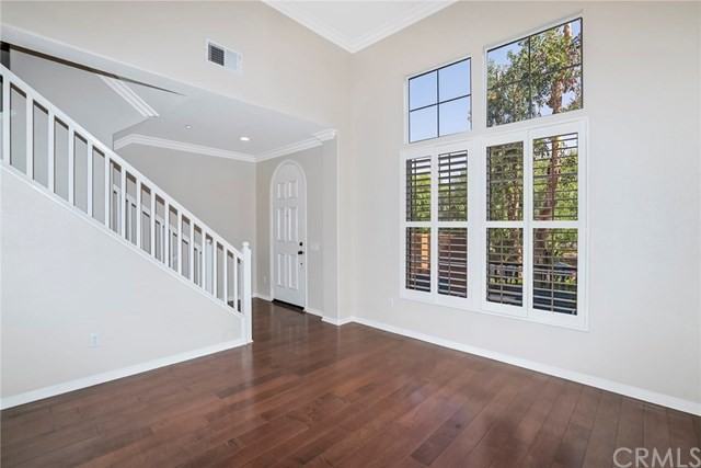 75 Spring Valley - Photo 3 of 28