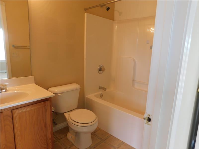 476 Rosebud Cir - Photo 6 of 27