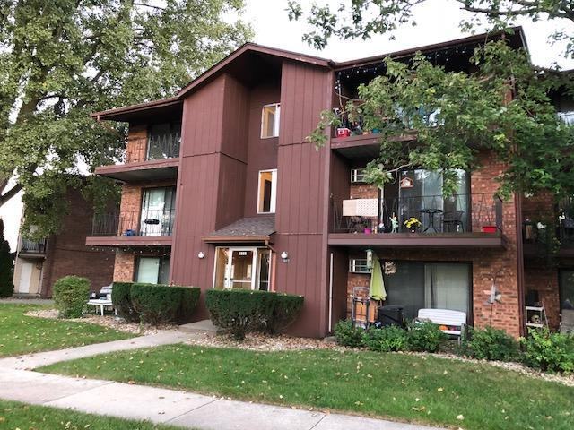 5517 W 129th Pl #106 - Photo 2 of 13