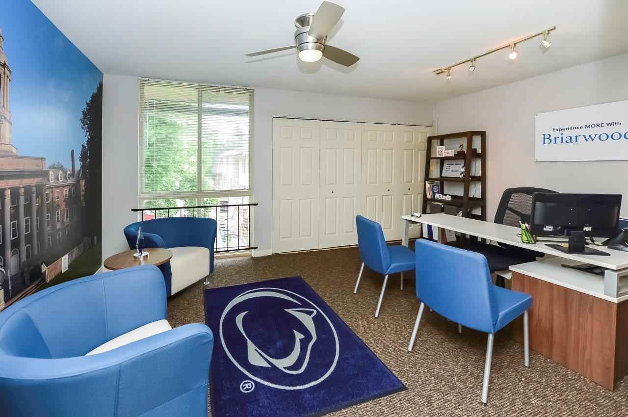 Briarwood Apartments and Townhomes - Photo 3 of 20