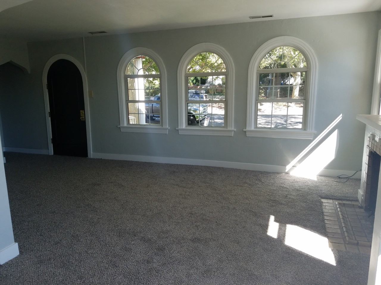 1550 S 1600 E - Photo 2 of 31