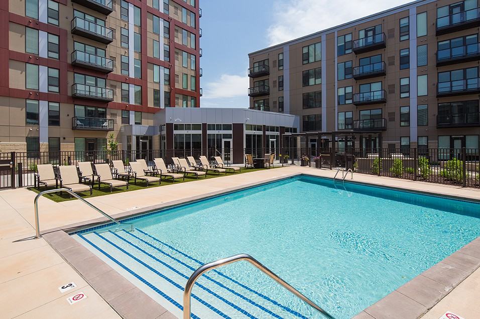 One Southdale Place - Photo 7 of 42