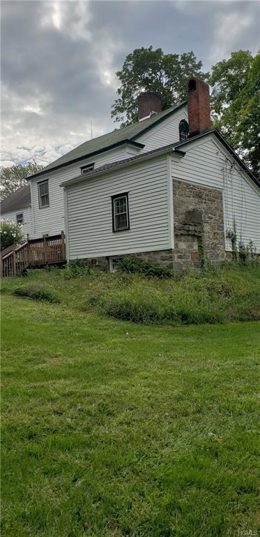 1898 Little Britain Rd - Photo 2 of 26