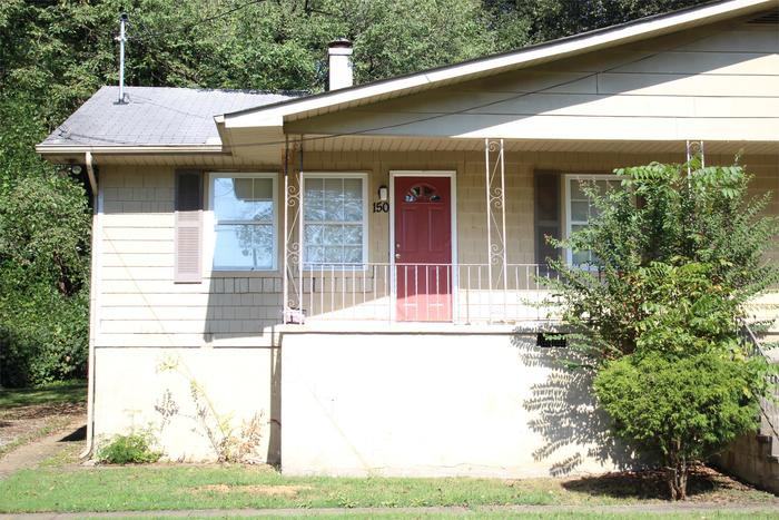 150 Lawton Rd - Photo 2 of 14