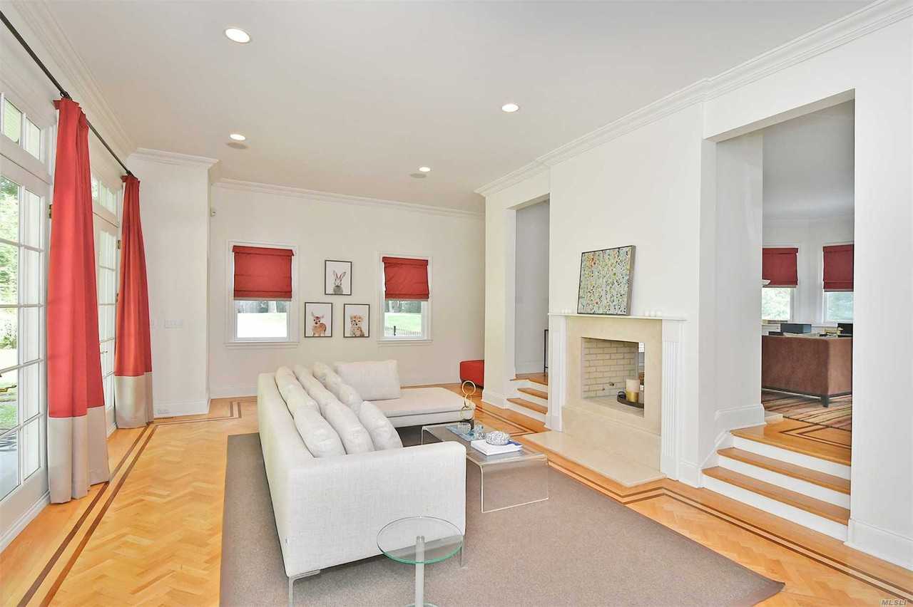 70 Old House Ln - Photo 3 of 19