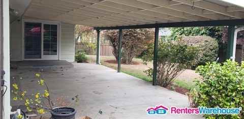 12104 6th Ave S - Photo 3 of 10