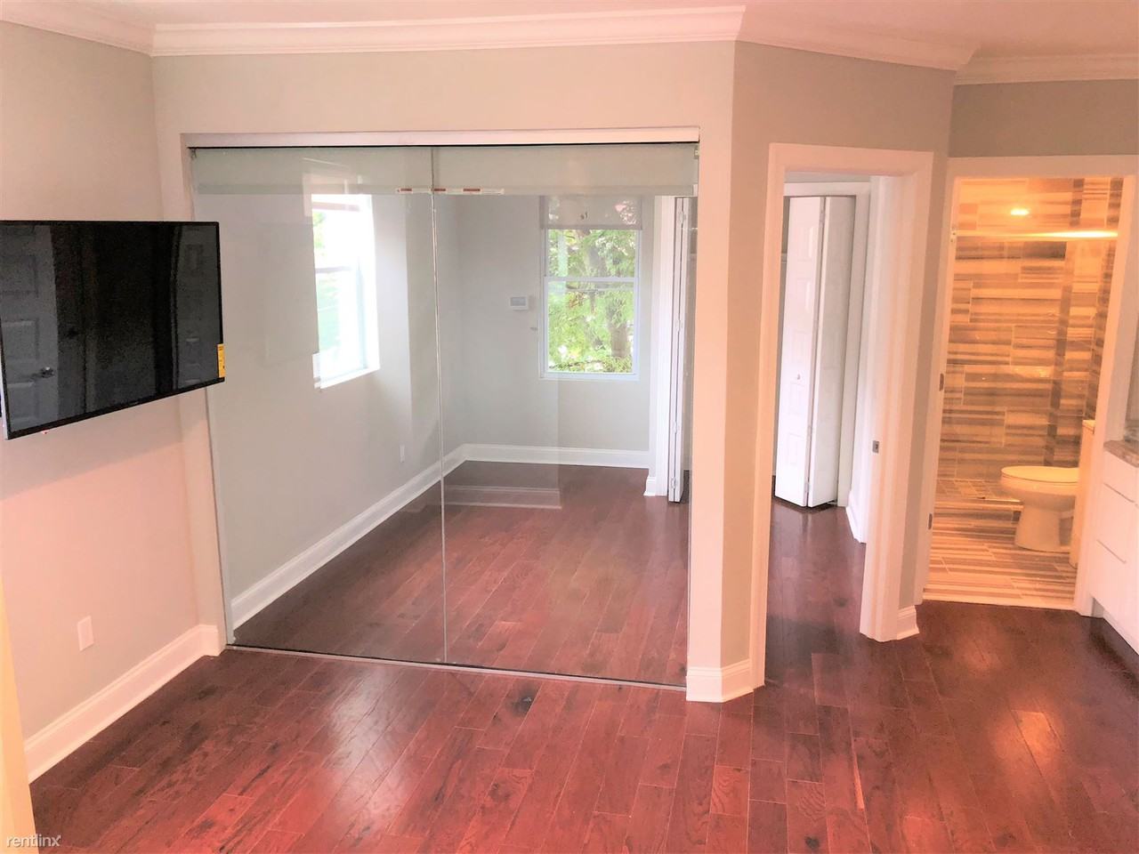 715 Belgrade St - Photo 2 of 12