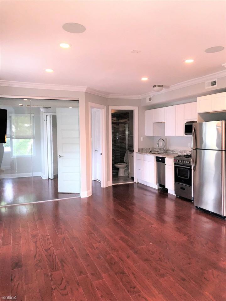 715 Belgrade St - Photo 3 of 12