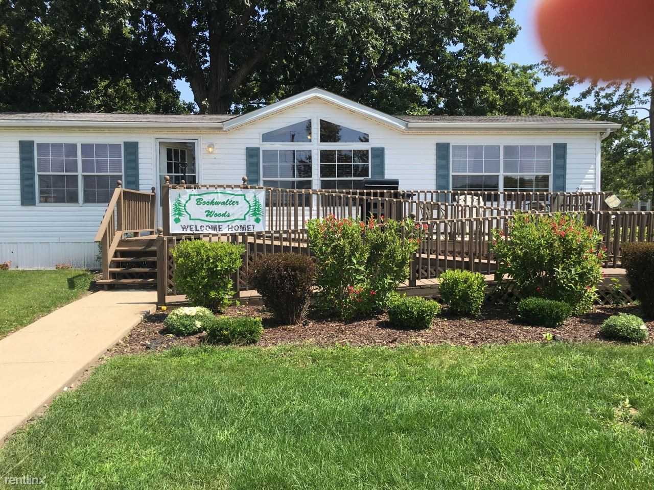 133 Lantern Dr - Photo 2 of 6