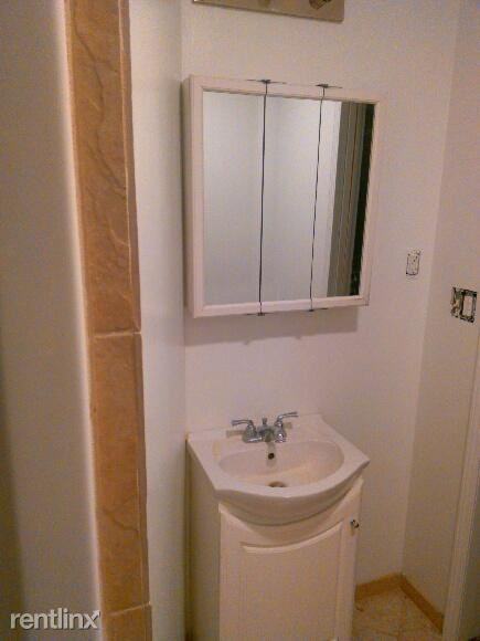 969 Hobart St - Photo 2 of 4