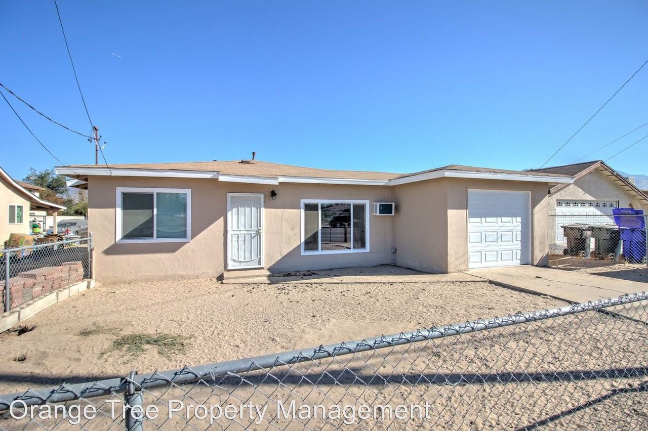 26032 9th St - Photo 2 of 16