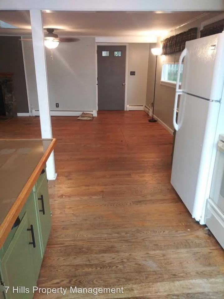 46 Lake Dr - Photo 3 of 18