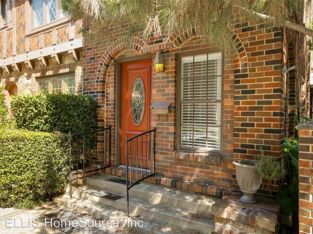 University Park TriPlex Apartments in Highland Park, Highland Park, TX