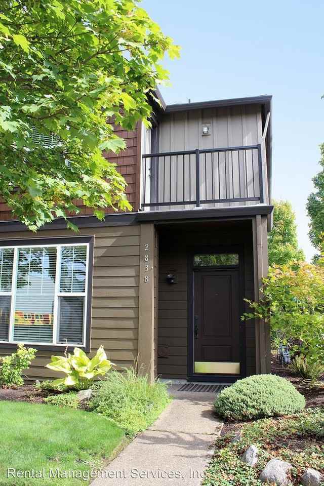 2838 SE 15th Ave - Photo 2 of 31