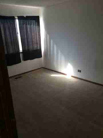 1742 DeForest Ln - Photo 2 of 6