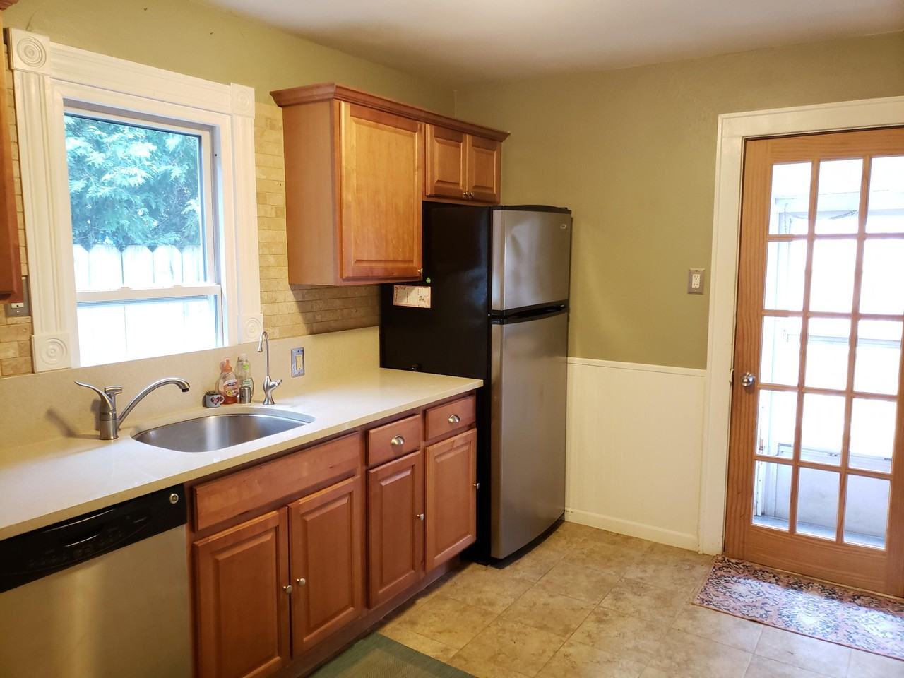 4906 N Hollywood Ave - Photo 2 of 16