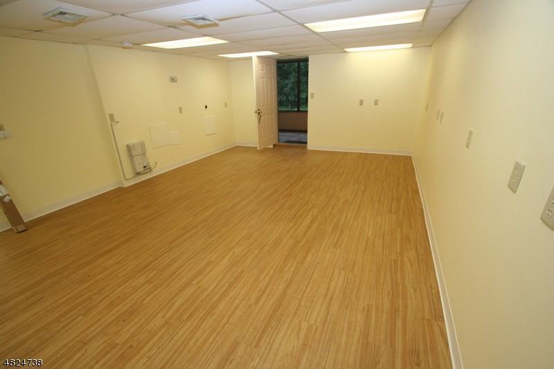 7 Mountain Rd - Photo 2 of 13