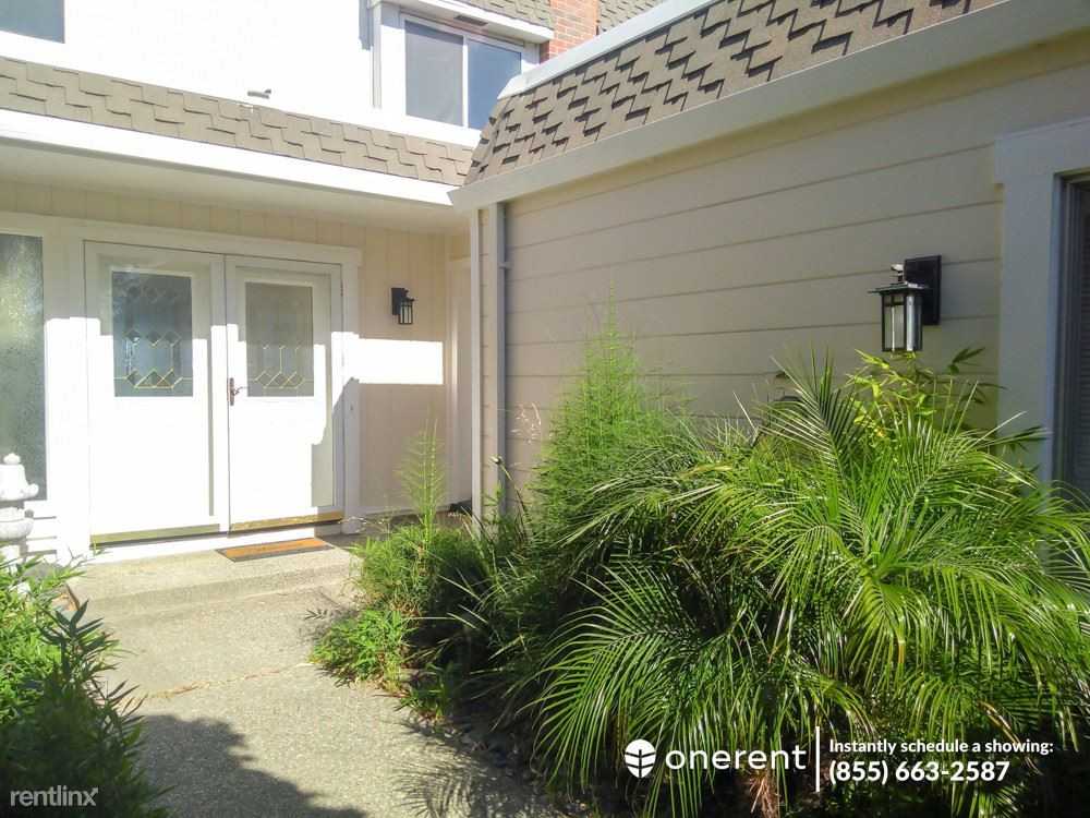 2409 Hastings Dr - Photo 2 of 23