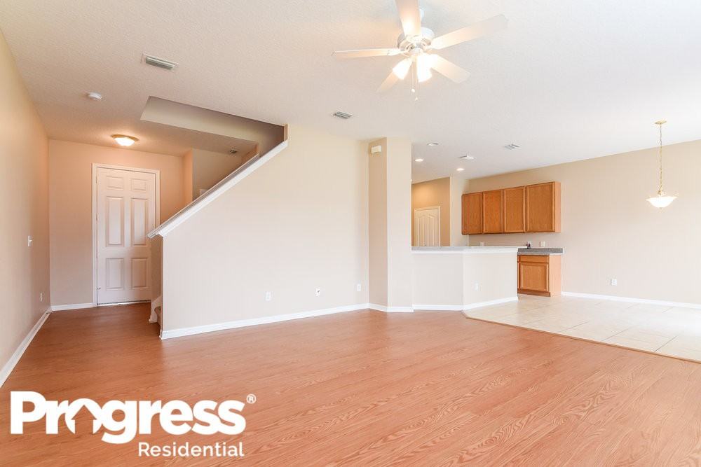 26918 Cotton Key Ln - Photo 3 of 20