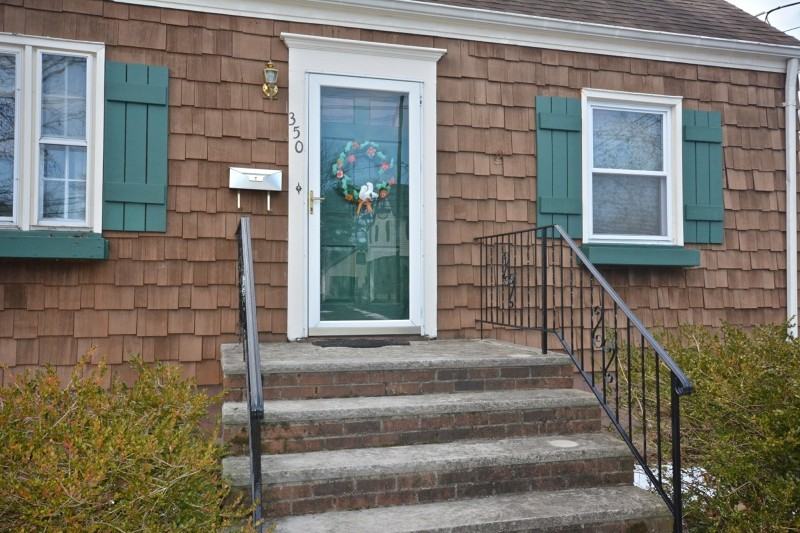 350 Main Ave - Photo 2 of 16