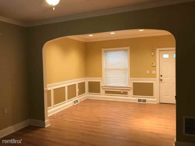 1033 Fairmount Ave - Photo 2 of 11