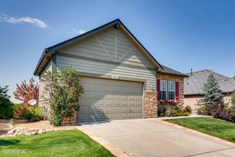 13721 W 87th Dr - Photo 2 of 40