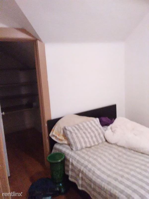 1922 Grange Ave - Photo 2 of 7
