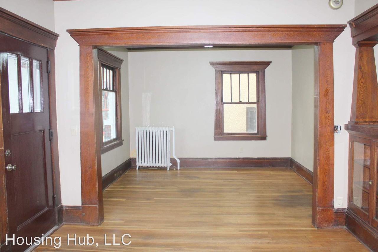 1140 Selby Ave - Photo 3 of 16