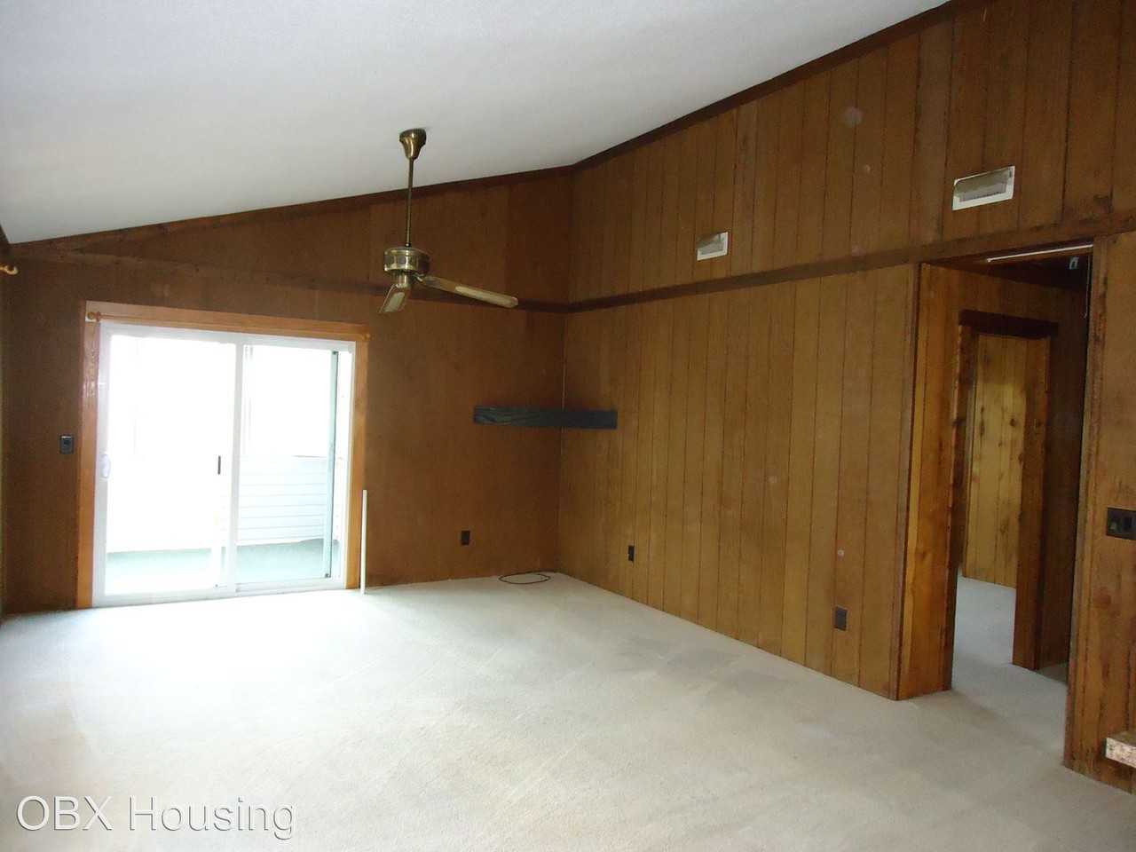 4512 Lindbergh Ave - Photo 2 of 6