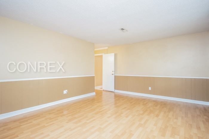 128 Tres Dr - Photo 2 of 8