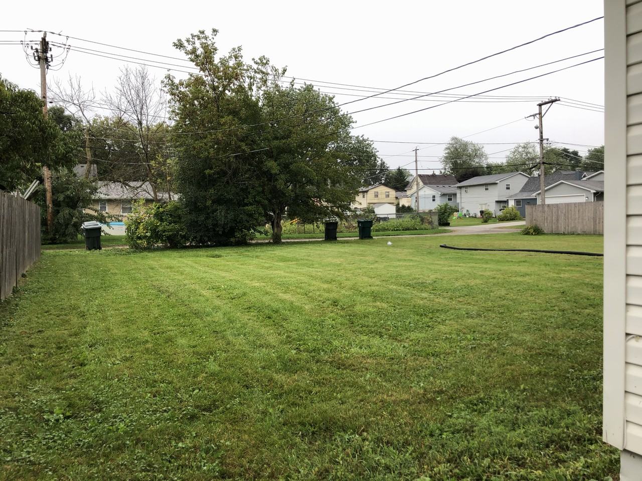 2605 20th St - Photo 2 of 5