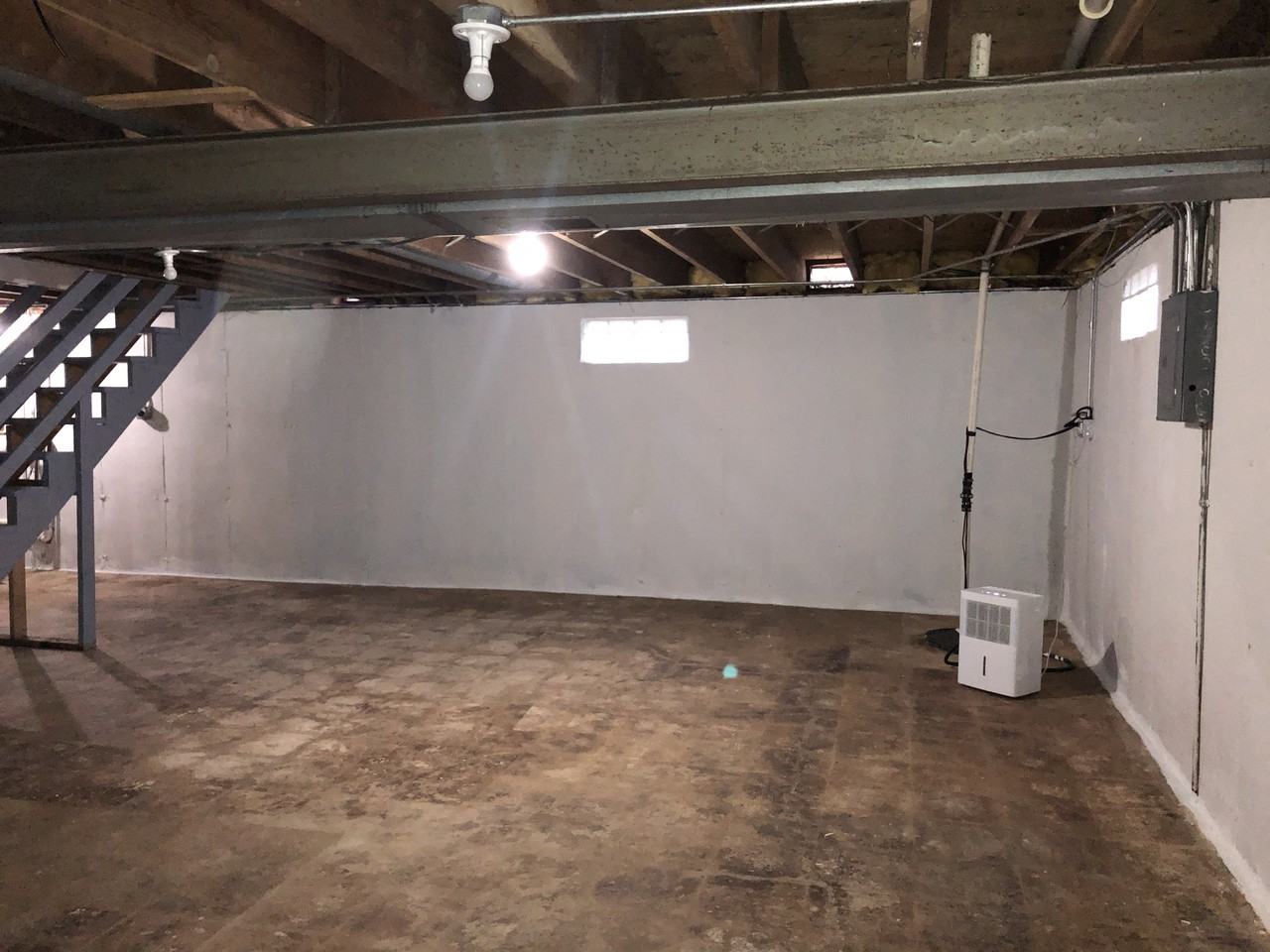 2605 20th St - Photo 3 of 5