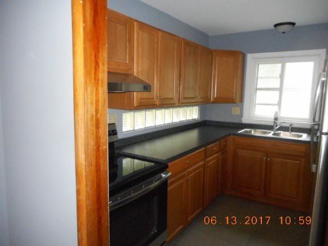 2226 W Neil Pl - Photo 2 of 14