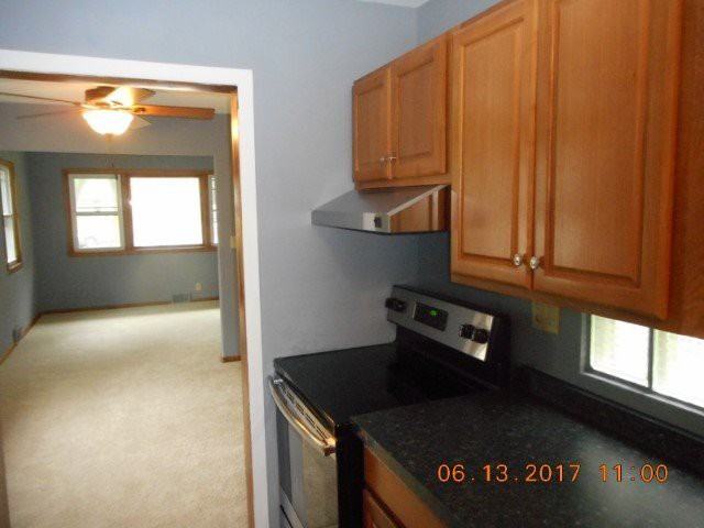 2226 W Neil Pl - Photo 3 of 14