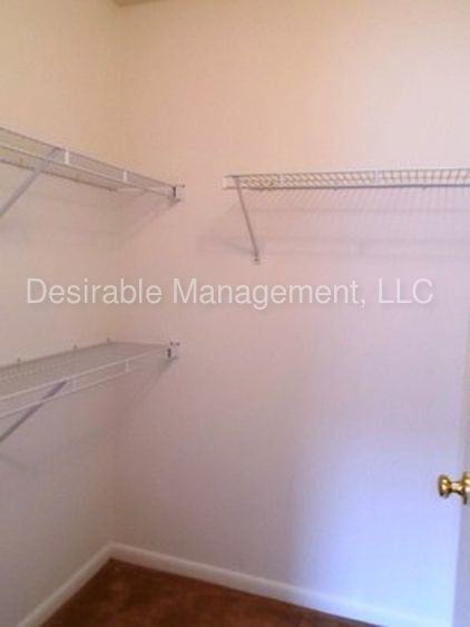 6 Ridgewood Pkwy - Photo 3 of 11