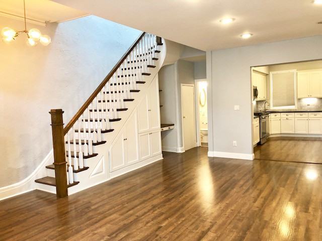 320 New York Ave #2 - Photo 2 of 15