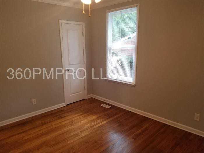 2912 Glenwood Ave SE - Photo 3 of 41