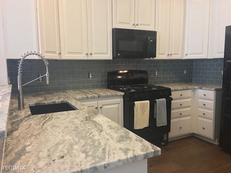 20 Michael Dr - Photo 3 of 9