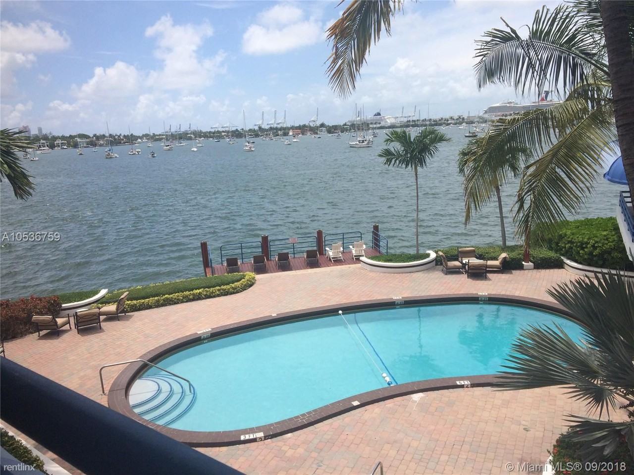 1198 Venetian Way #207A