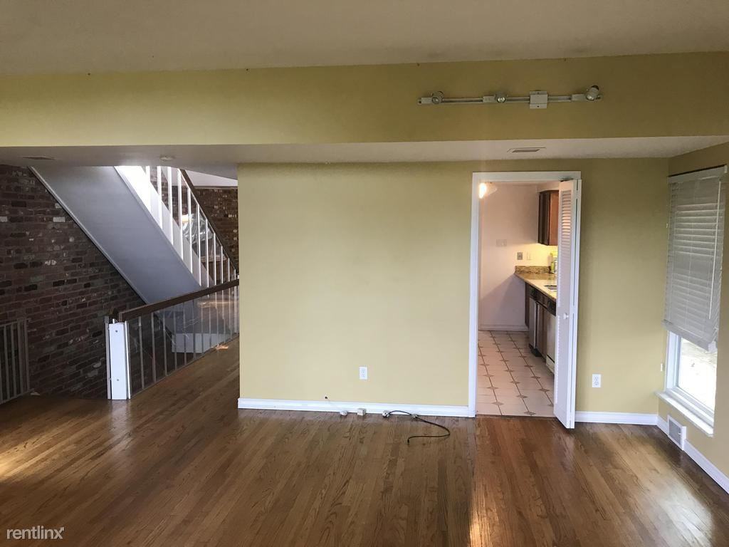 108 Maple Heights Rd - Photo 2 of 18
