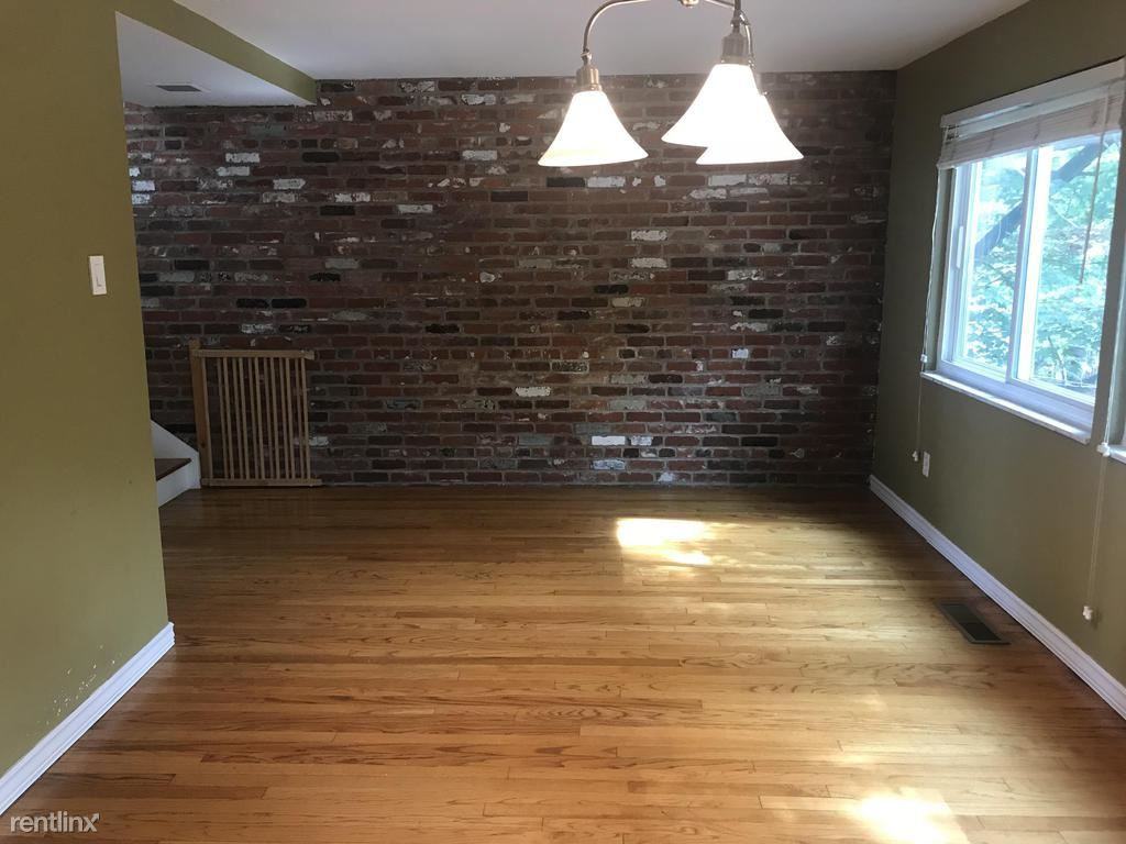 108 Maple Heights Rd - Photo 3 of 18