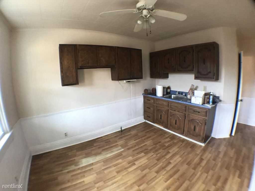 730 Maplewood Ave - Photo 2 of 9
