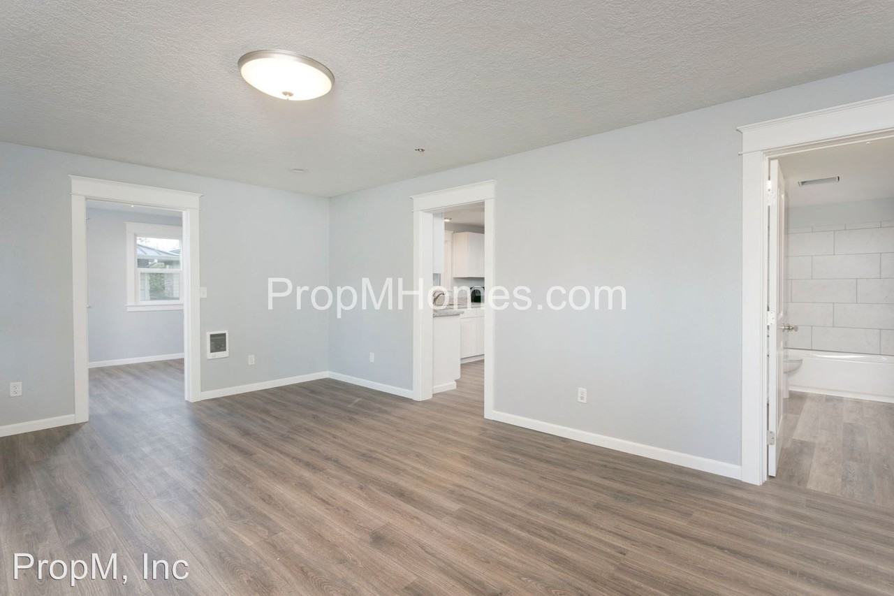 651 Edgewater Rd - Photo 3 of 25