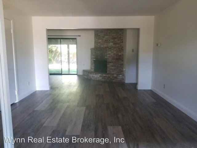 5301 Carlson Dr - Photo 3 of 9